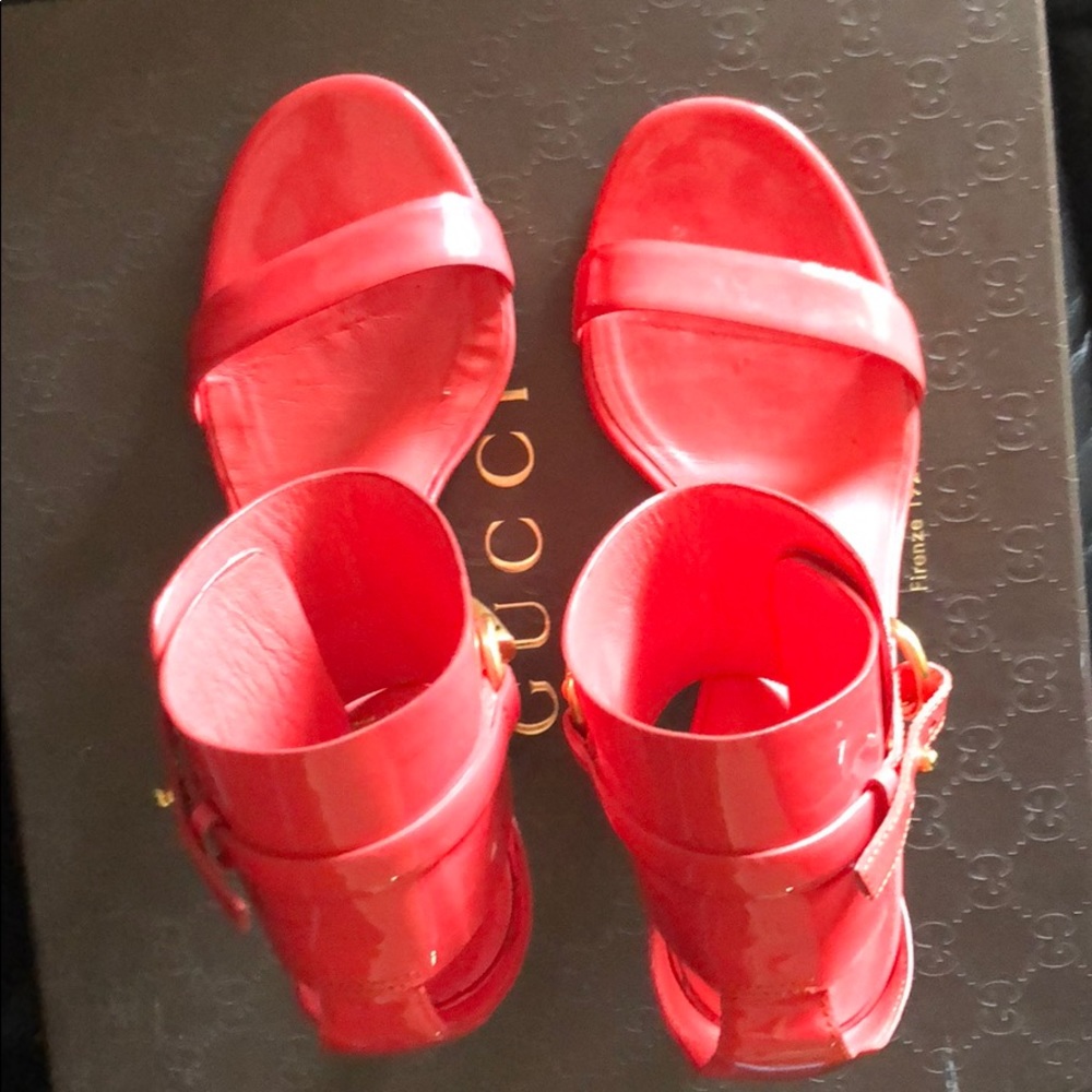 Gucci Ursula Begonia Pink Sandals